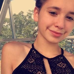 Meet your Posher, Lorijill